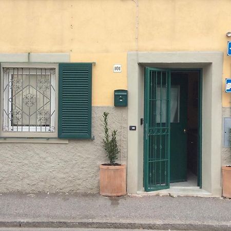 リヴォルノCasa Il Girasoleアパートメント エクステリア 写真